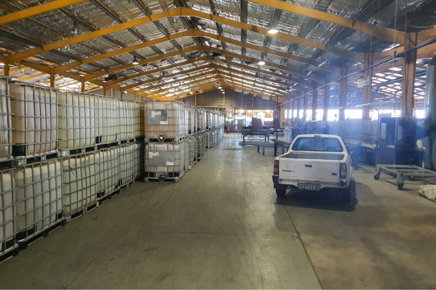 To Let commercial Property for Rent in Perseverance Industrial Eastern Cape